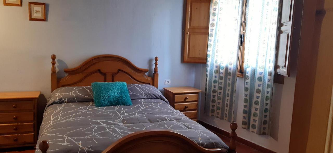 El Portal Villa Letur Luaran gambar